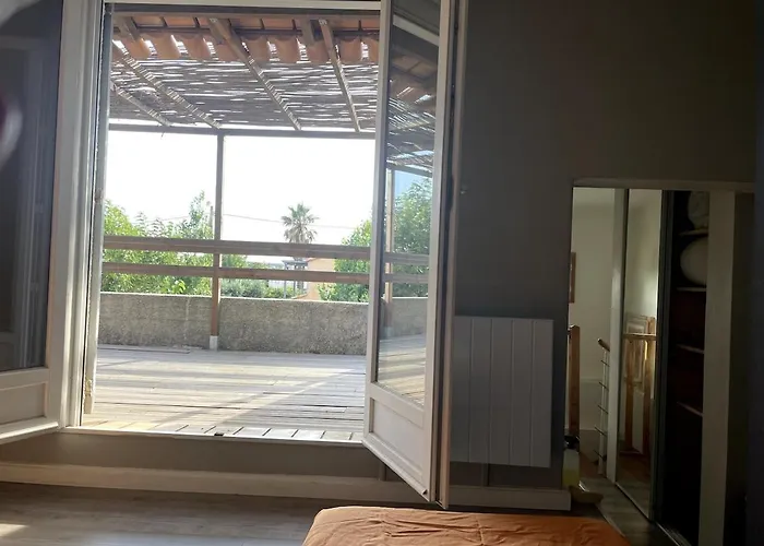 Spacious, Renovated & All-included Villa Frontignan