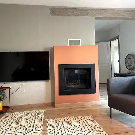 ヴィラ Spacious, Renovated & All-included フロンティニャン